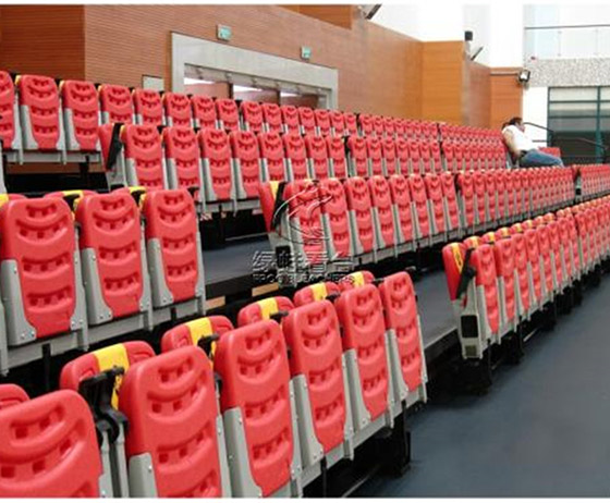 高靠背翻板吹塑椅-側(cè)裝 高靠背翻板吹塑椅-側(cè)裝