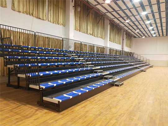 手動伸縮看臺-注塑平靠背座椅 手動伸縮看臺-注塑平靠背座椅