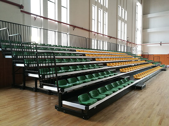 前置式低靠背座椅伸縮看臺 前置式低靠背座椅伸縮看臺