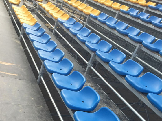 可拆卸拼裝看臺-低靠背椅-層側(cè)半封閉 可拆卸拼裝看臺-低靠背椅-層側(cè)半封閉