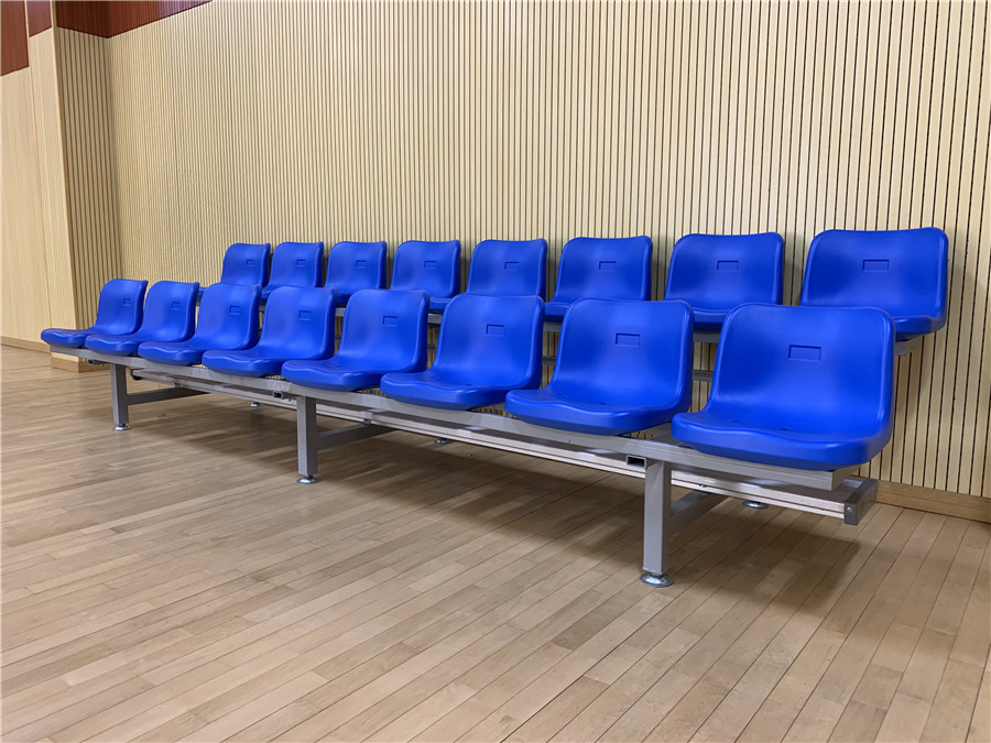 兩層鋁合金簡易看臺-中靠背中空吹塑椅 兩層鋁合金簡易看臺-中靠背中空吹塑椅