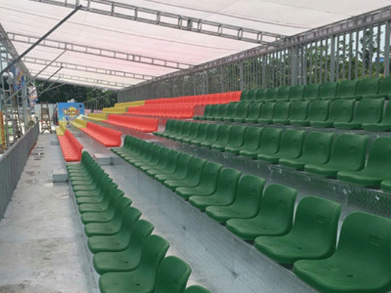 室外固定金屬看臺-現(xiàn)場加工式 室外固定金屬看臺-現(xiàn)場加工式