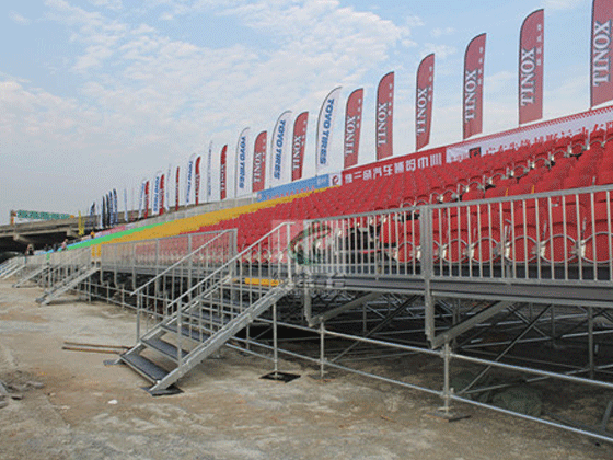 斜梁式可拆卸拼裝看臺(tái)-臨時(shí)租賃看臺(tái) 斜梁式可拆卸拼裝看臺(tái)-臨時(shí)租賃看臺(tái)