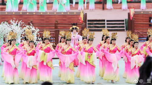 2綠蛙看臺(tái)榮登衡陽(yáng)鄉(xiāng)村生態(tài)暨珠暉“四美”旅游節(jié)活動(dòng)現(xiàn)場(chǎng)