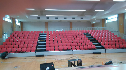 上海打虎山路第一小學(xué)可移動式伸縮看臺