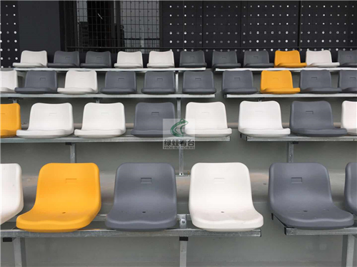 綠蛙看臺積極配合華南大區(qū)深圳棒球館項目