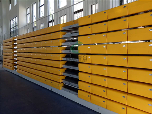 江西九江武寧二中綠蛙伸縮看臺(tái)