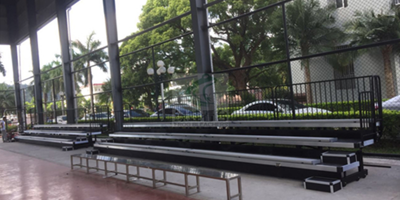 美改造層面！綠蛙簡易活動看臺入駐深圳坪山新區(qū)社區(qū)