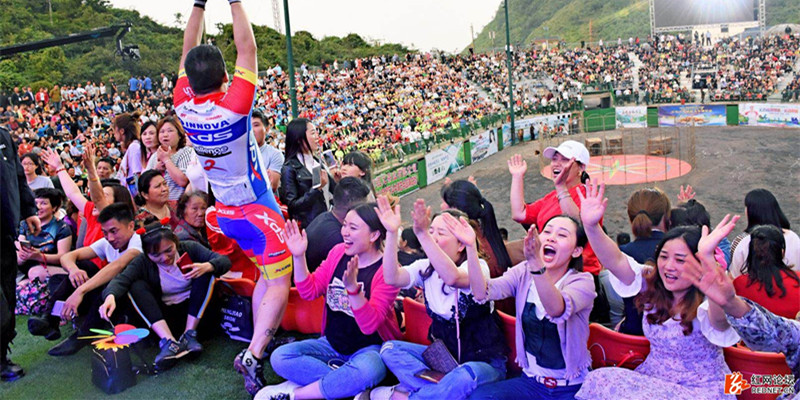 綠蛙看臺帶你到云臺山斗牛場