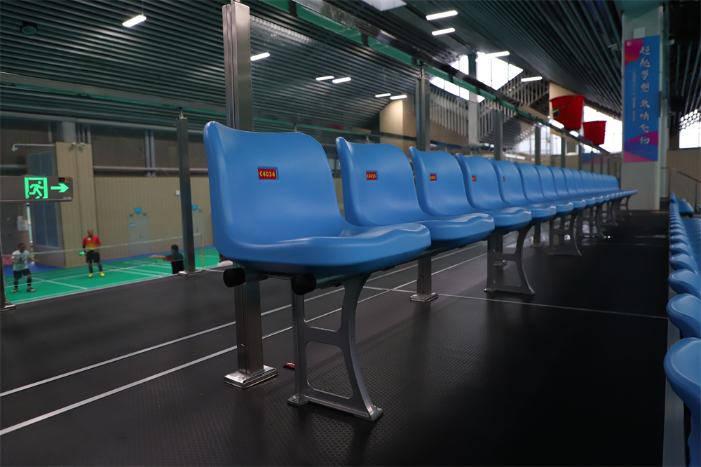 大亞灣區(qū)奧林匹克體育公園看臺座椅