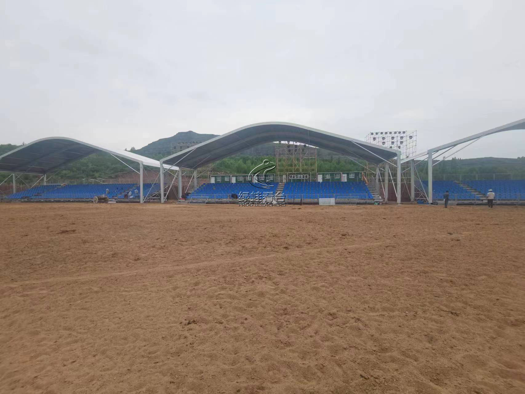 錫林郭勒草原景區(qū)看臺(tái)座椅項(xiàng)目