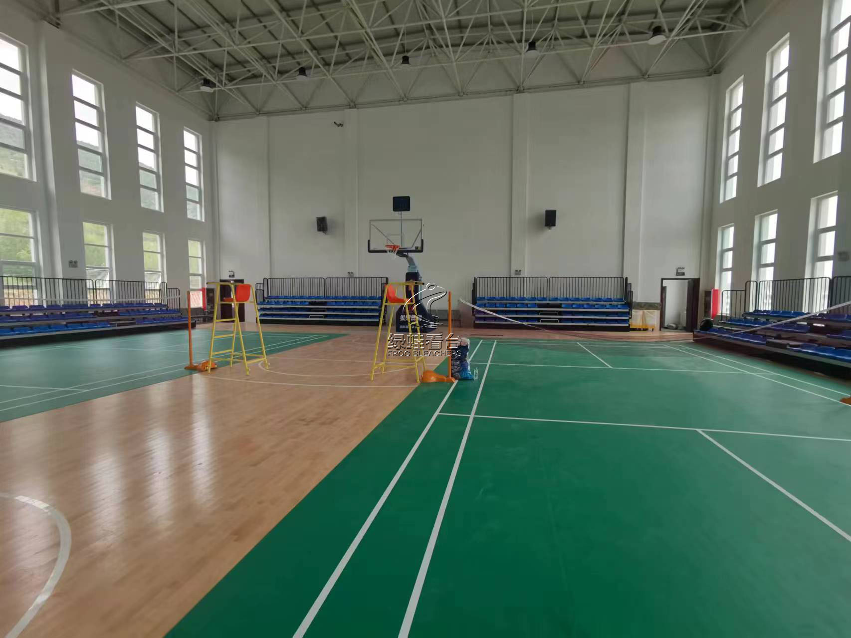 綠蛙看臺完成甘肅通渭縣體育館手動(dòng)伸縮看臺項(xiàng)目 綠蛙看臺完成甘肅通渭縣體育館手動(dòng)伸縮看臺項(xiàng)目